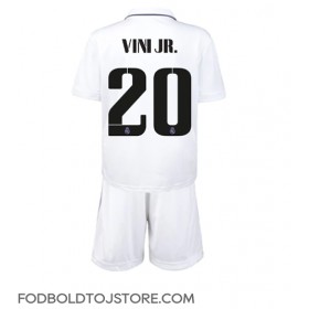 Real Madrid Vinicius Junior #20 Hjemmebanesæt Børn 2022-23 Kortærmet (+ Korte bukser)